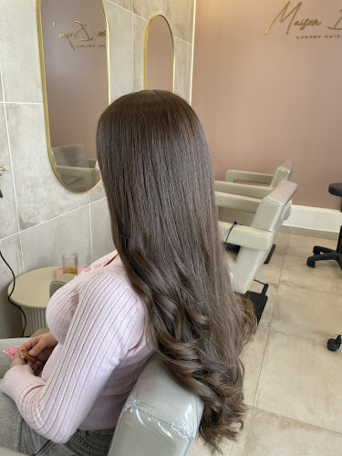 MAISON BRIYNA – SPÉCIALISTE LISSAGE ET SOIN CAPILLAIRE