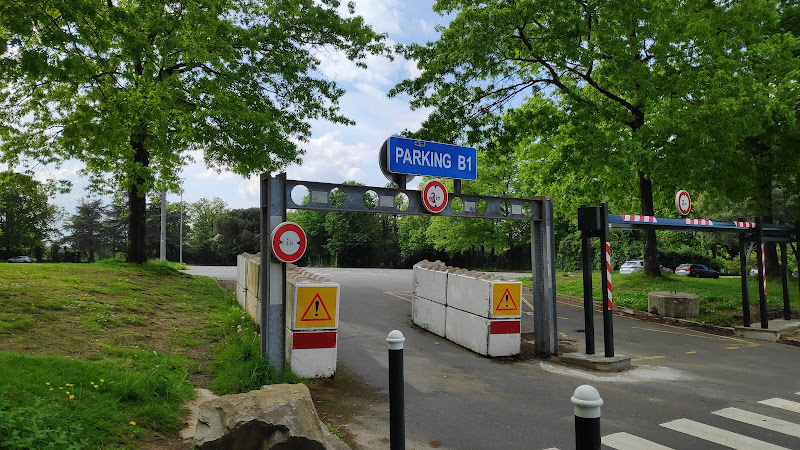 Parking B1