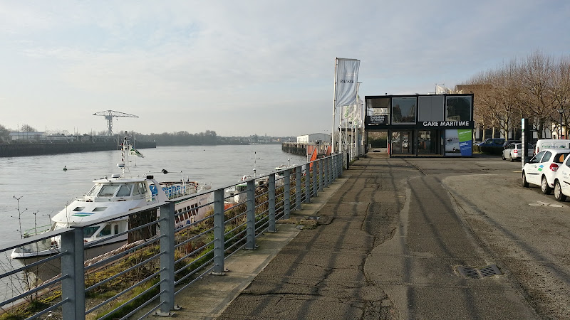 Quai D’embarquement gare Maritime