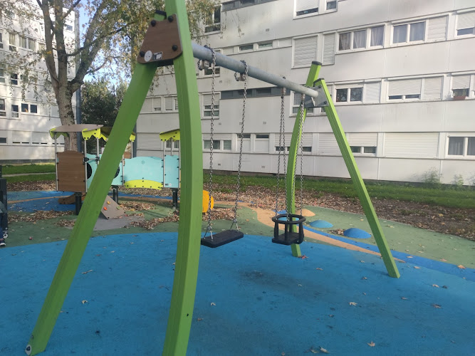 Aire de jeux Le dome du jardin Ernest Meisonnier