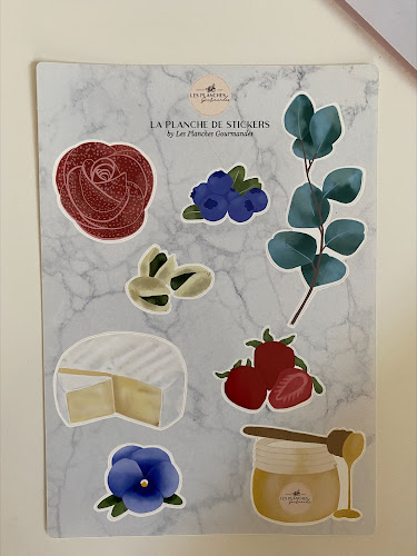 Clara Douillard / Styliste Graphiste