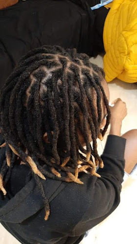 M.D Best Hair Coiffure