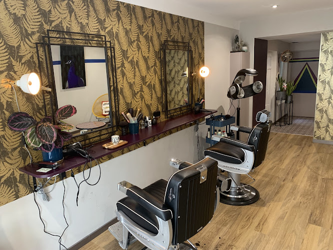 Noms d&rsquo;oiseaux • Artisan coiffeur mixte