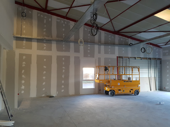 Style Bande – Jointoyeur – Bandes placo – Enduits – Peintre