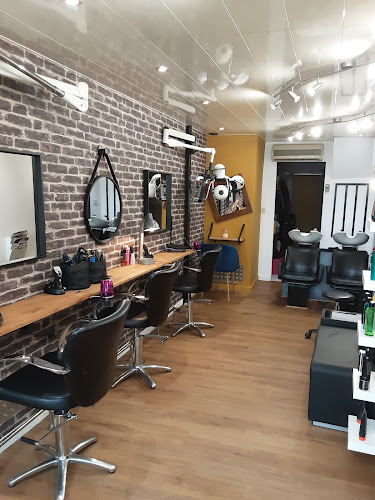 Attrac&rsquo;tif coiffure