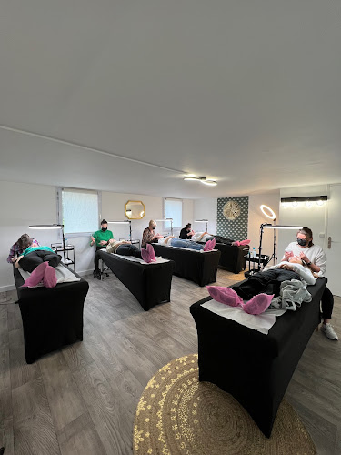 Yas Beauty Studio FORMATION