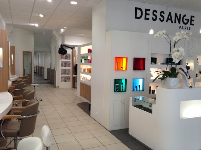DESSANGE – Coiffeur Nantes Calvaire