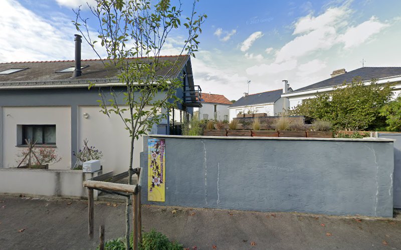 Le Prunier Généreux