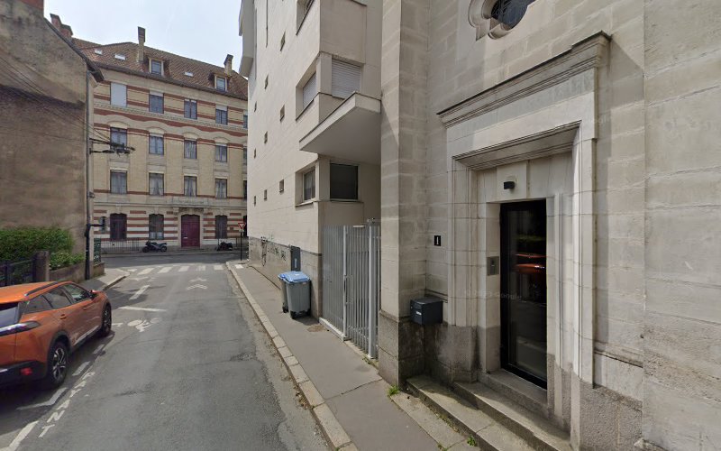 Emotionnelle & creative – Gestion des émotions, du stress et des traumatismes – Estelle Roguet
