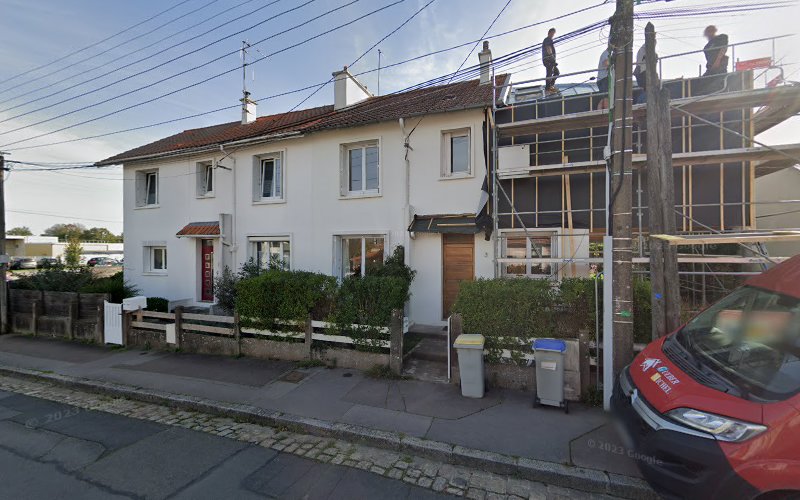 Les Loustics en Herbe