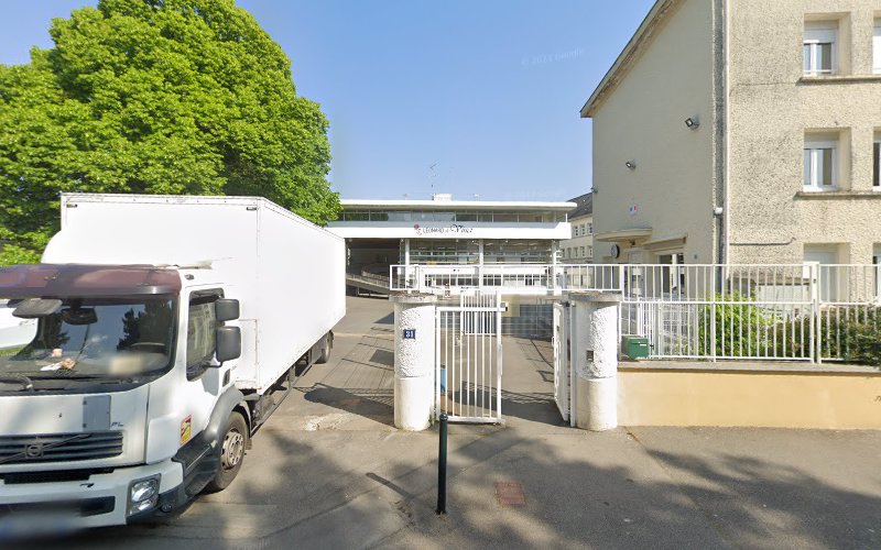 Lycée Public Pro. LÉONARD DE VINCI