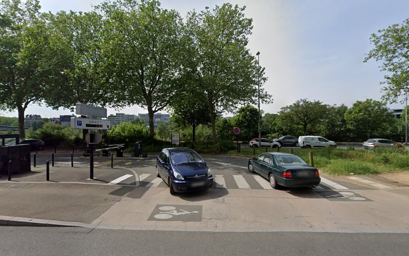 Parking CHU 1