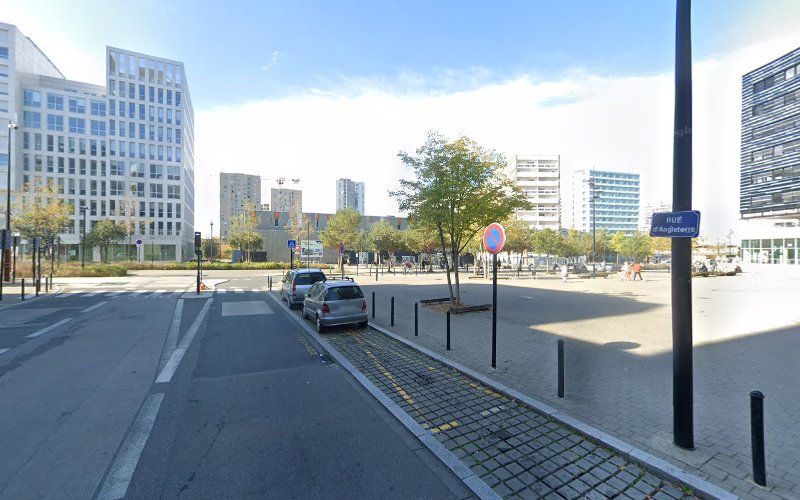 13 Rue d&rsquo;Angleterre Parking