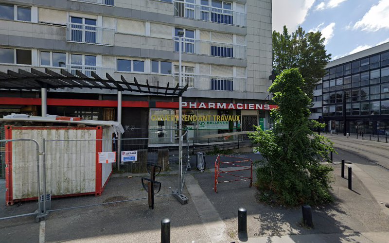 Pharmacie GELLUSSEAU