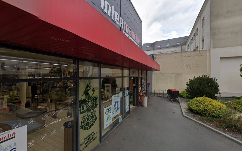 Amazon Locker – Elisabetta